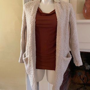 NWT M/L Dress Forum Cozy Cream Cardigan